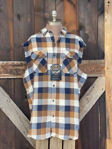Sleeveless Flannel Busch